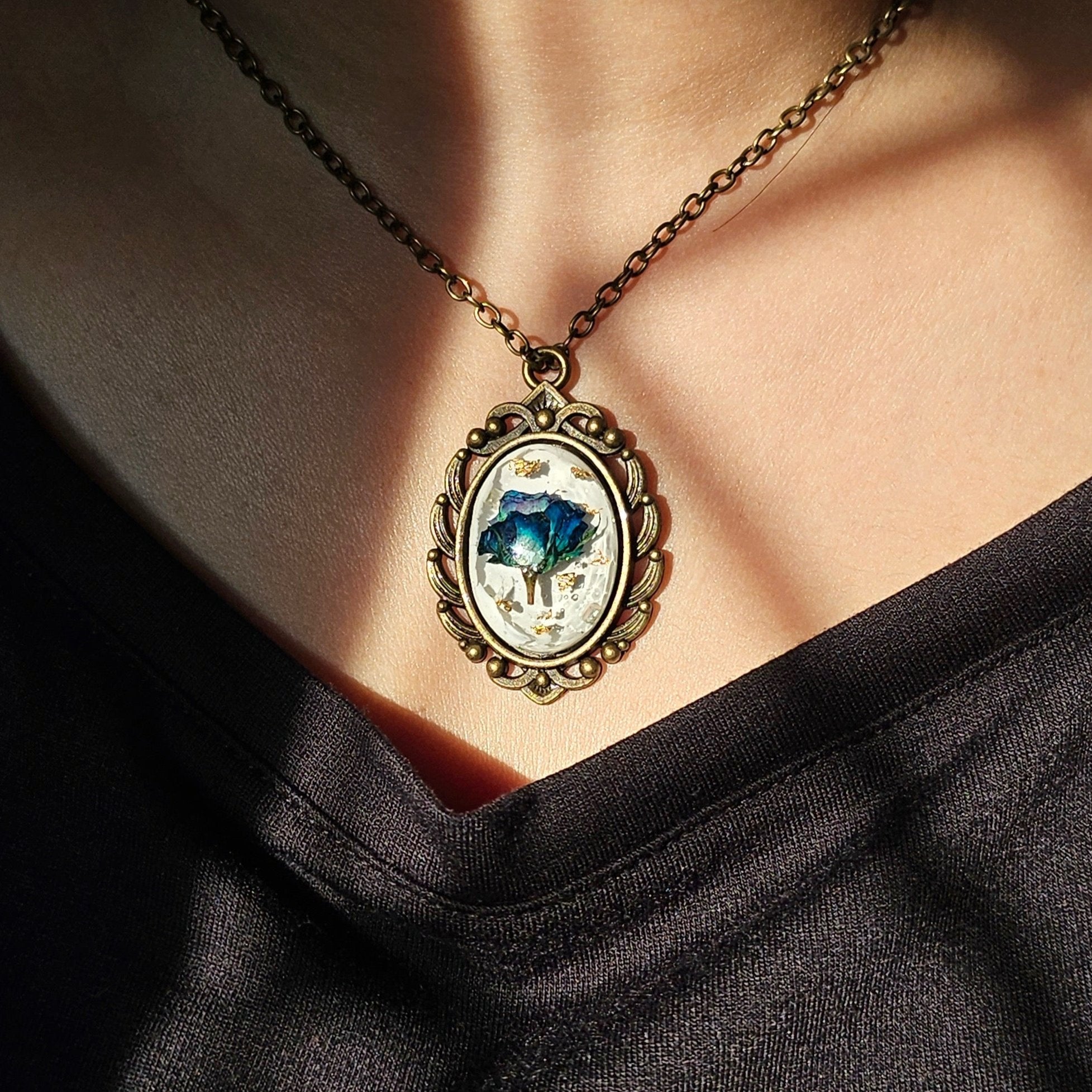 Selected Variant Image