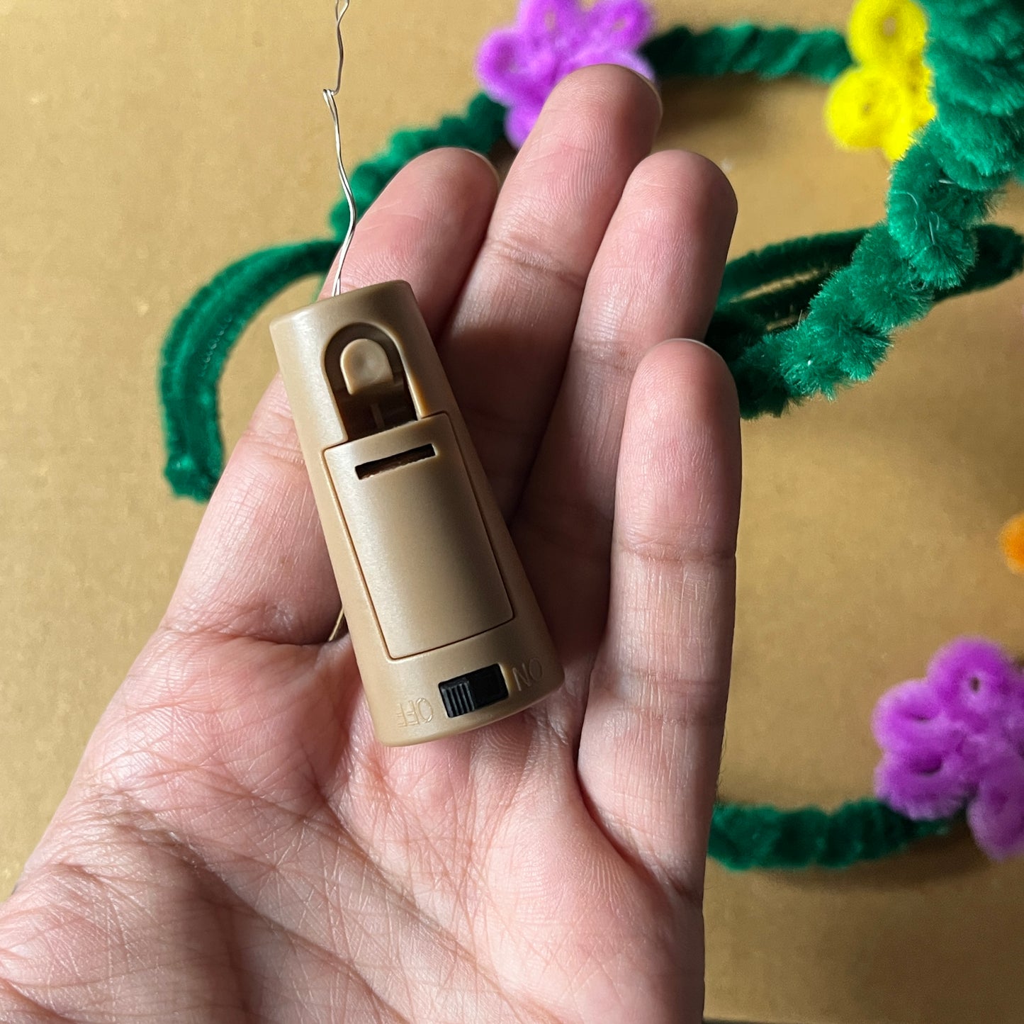 Rapunzel flower lamp on/off switch