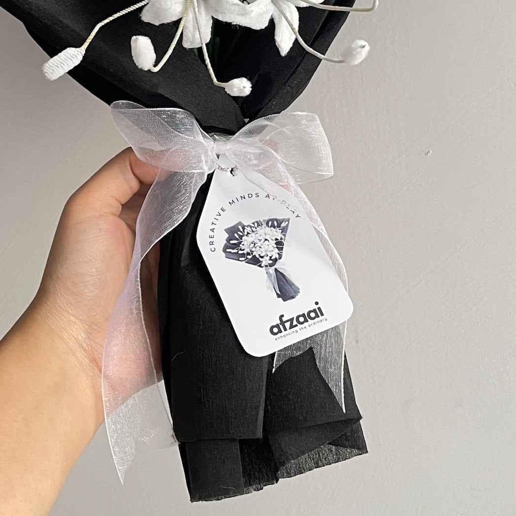 Spider Lilies | Ready Bouquet