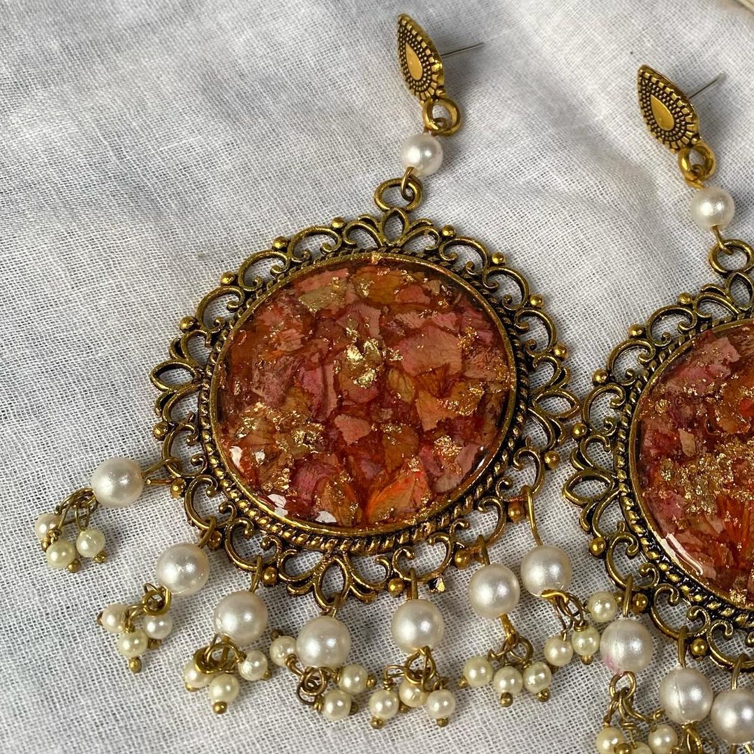 Gulaab-e-Ishq Earrings