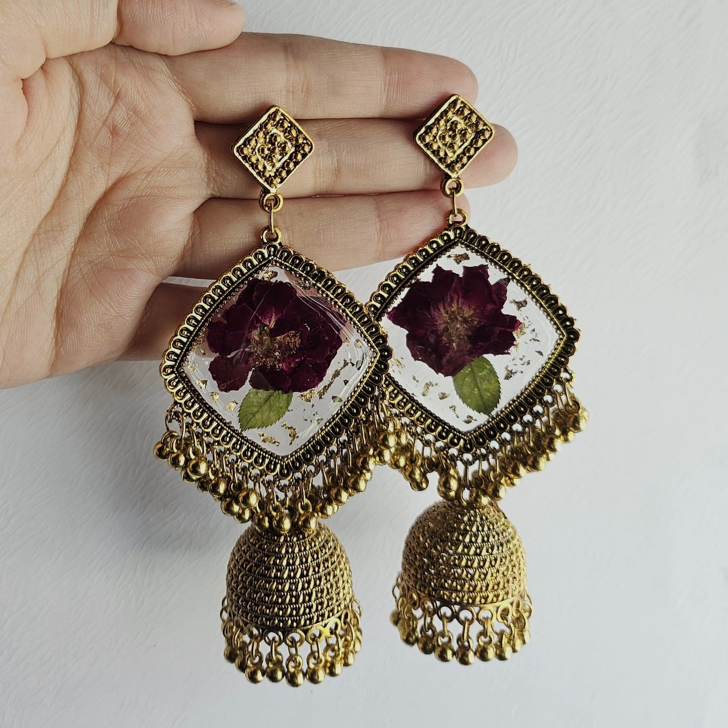 Gulnaaz Jhumka