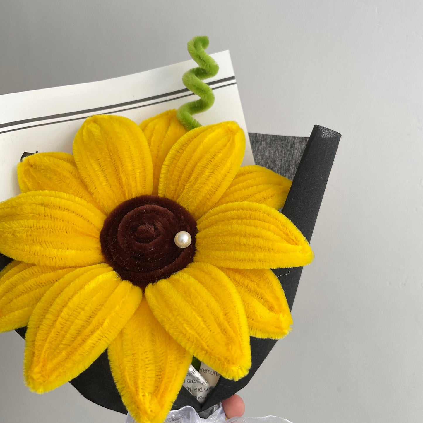 Hello Sunshine | Single Sunflower Ready Bouquet