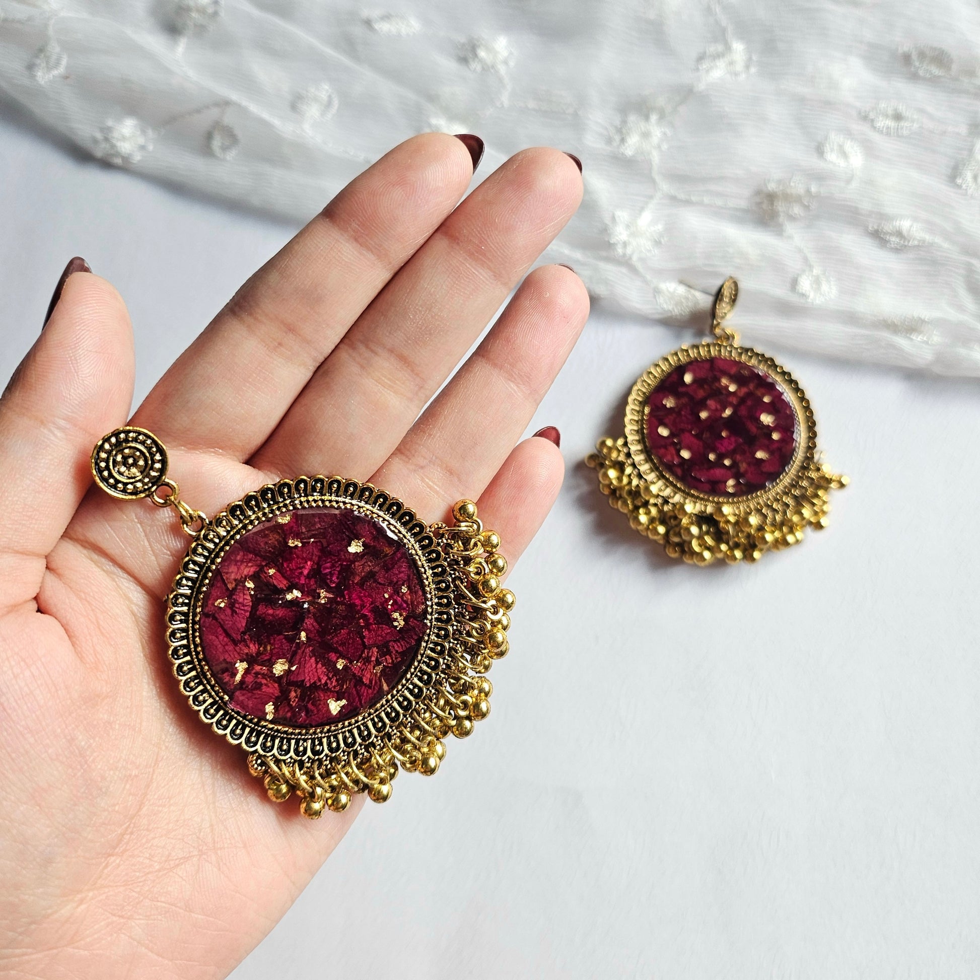 Pehla Gulaab Jhumkey - Main Image