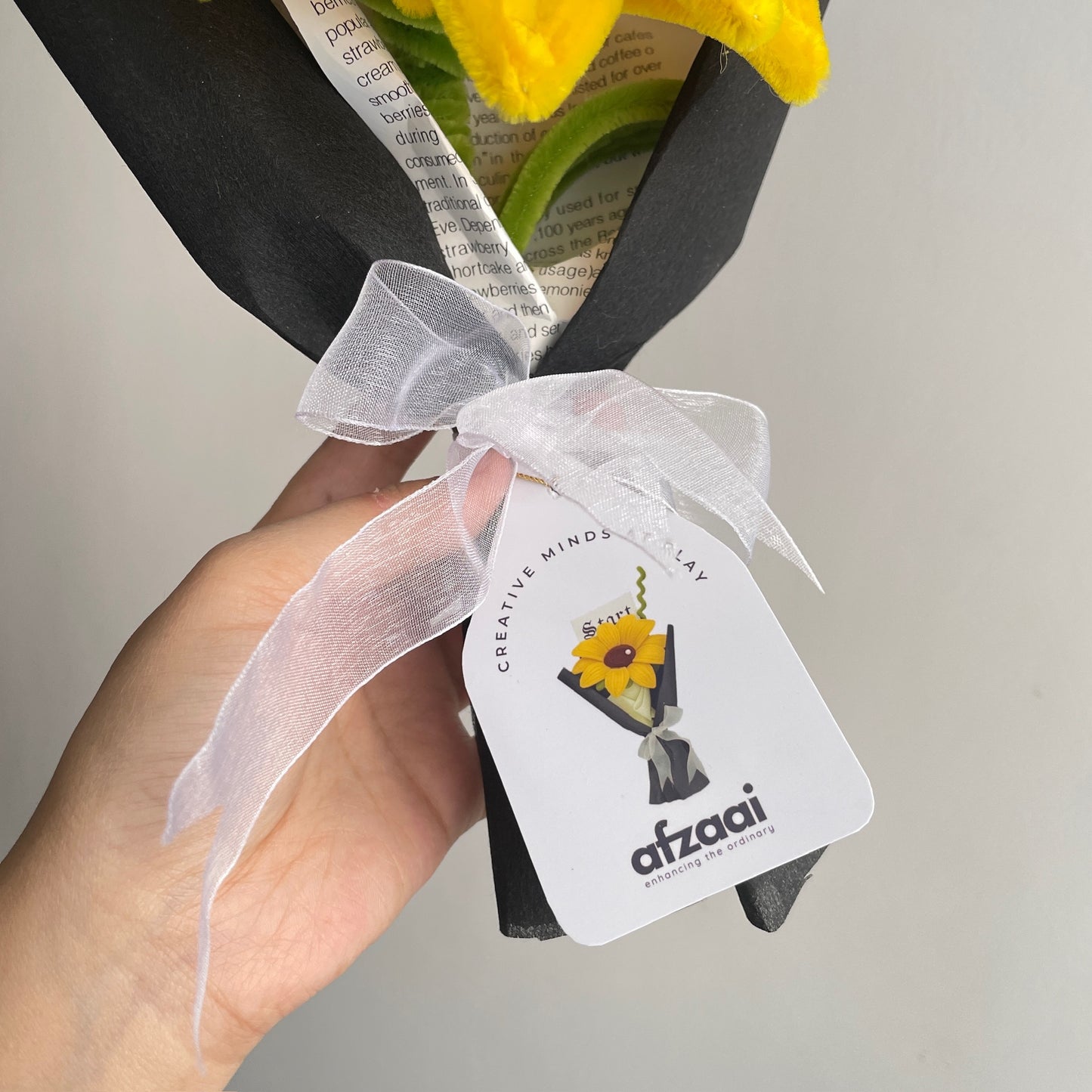 Hello Sunshine | Single Sunflower Ready Bouquet