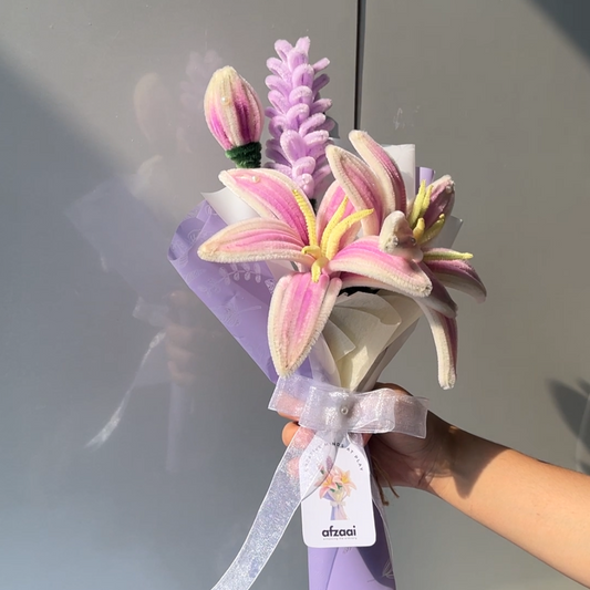 Lily To Remember | Ready Bouquet