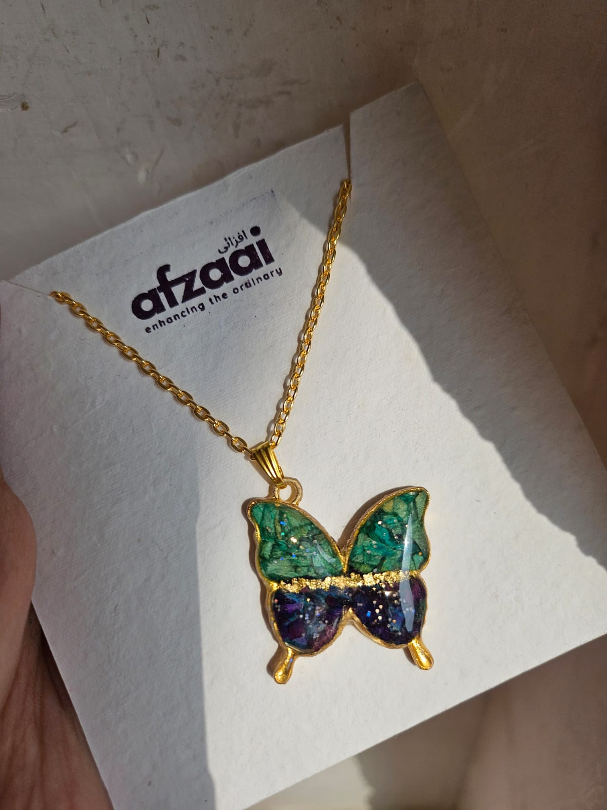 butterfly-pendant-orchid